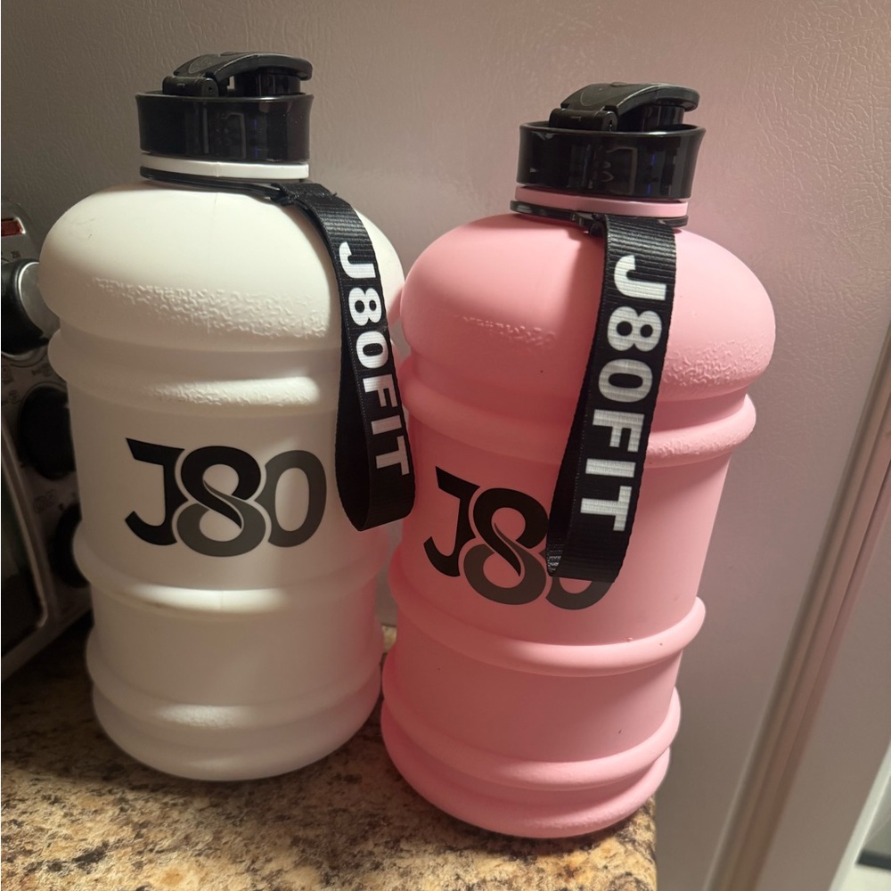 J80FIT Pink and White Water Bottles